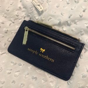 NWT simply southern wallet